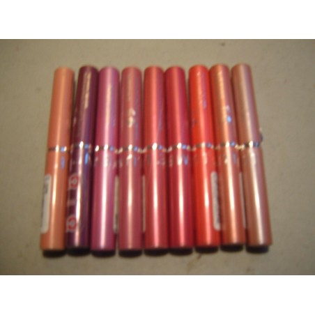 LUMENE BEAUTI-FULL PLUMBING LIPSHINE  SHINING STAR (6 pièces) )